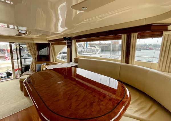 Sea Ray 58 Sedan Bridge image