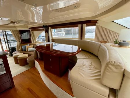 Sea Ray 58 Sedan Bridge image