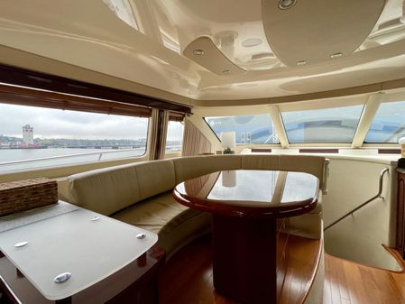 Sea Ray 58 Sedan Bridge image