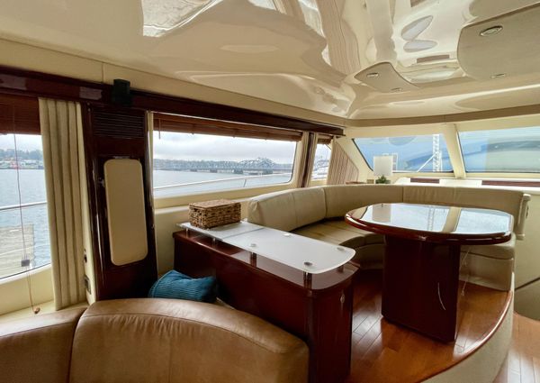 Sea Ray 58 Sedan Bridge image