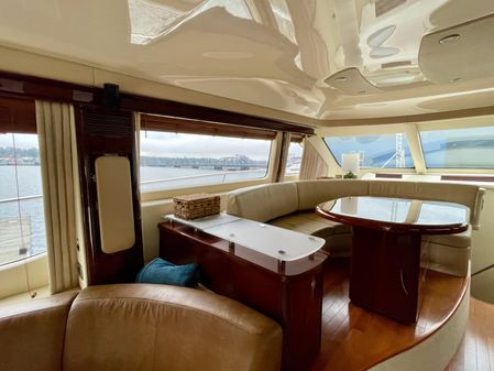 Sea Ray 58 Sedan Bridge image