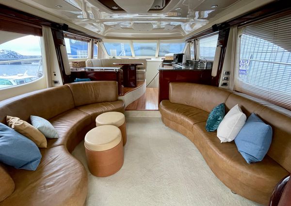 Sea Ray 58 Sedan Bridge image