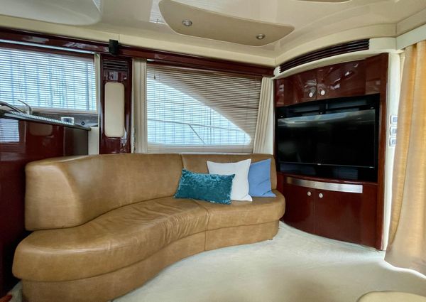 Sea Ray 58 Sedan Bridge image