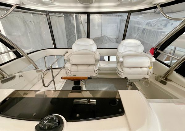 Sea Ray 58 Sedan Bridge image