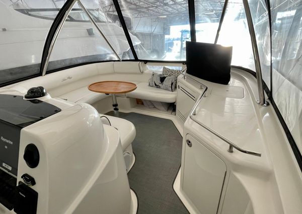 Sea Ray 58 Sedan Bridge image