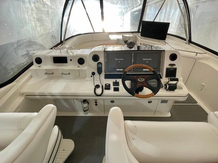 Sea Ray 58 Sedan Bridge image