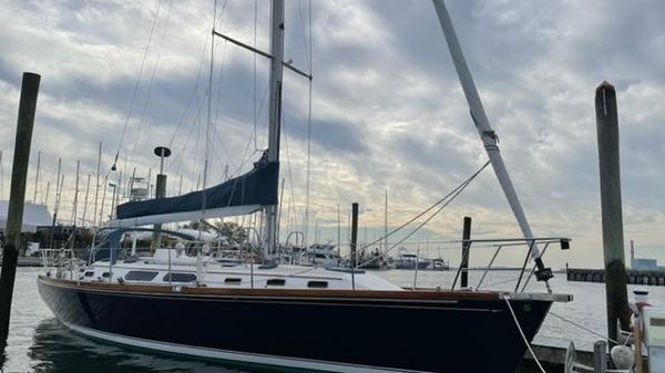 Sabre 452 Sloop