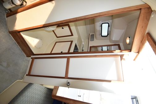 Albin 28 TE Pilothouse image