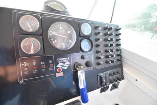 Albin 28 TE Pilothouse image