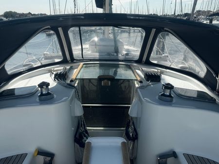 Beneteau Oceanis 411 image