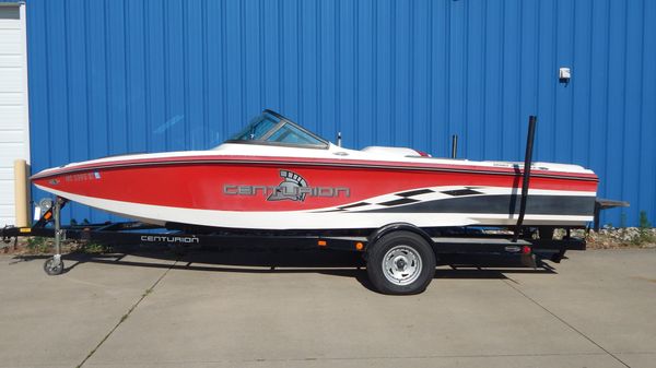Centurion Sport Bowrider