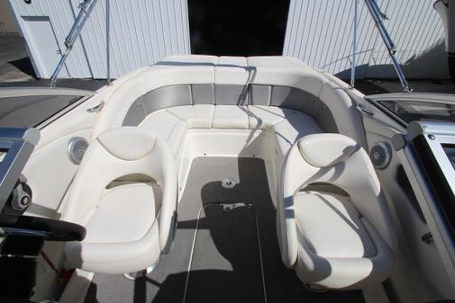 Bayliner 225 image