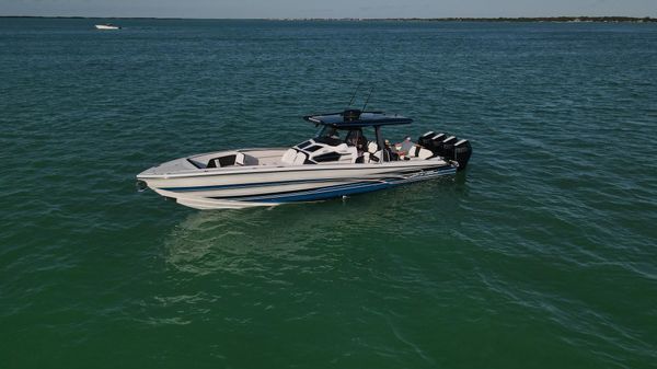 Used Boats For Sale - Midwest Boating Center