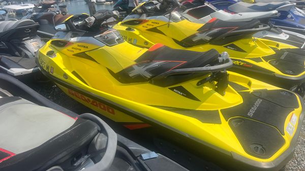 Sea-Doo RXT 260 