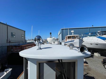 Newport CUSTOM-TRAWLER-TUG image