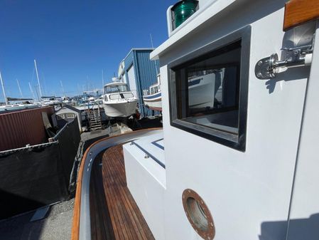 Newport CUSTOM-TRAWLER-TUG image