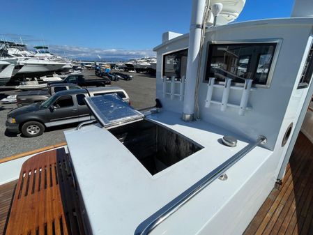 Newport CUSTOM-TRAWLER-TUG image