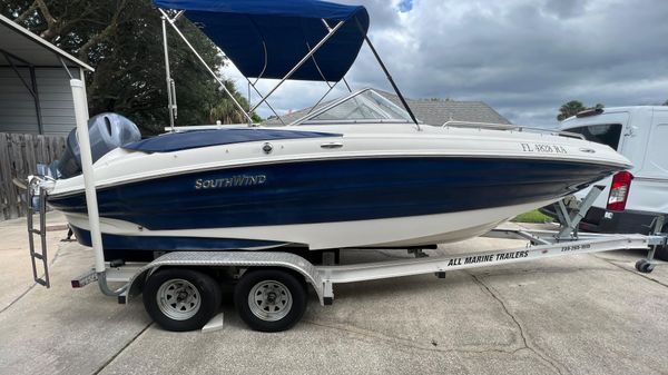 SouthWind 2200 SD