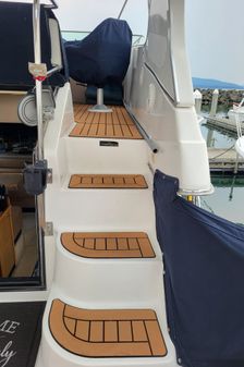 Bayliner 4087-COCKPIT-MOTORYACHT image