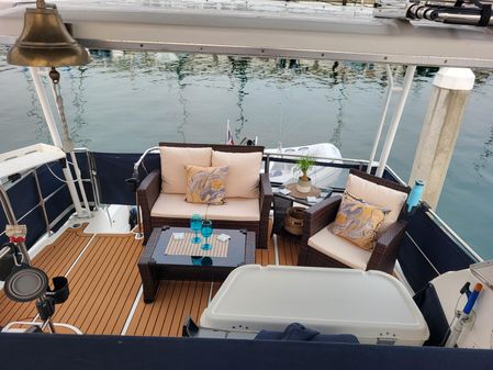 Bayliner 4087-COCKPIT-MOTORYACHT image