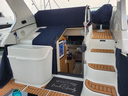 Bayliner 4087-COCKPIT-MOTORYACHT image