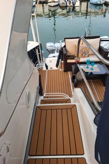 Bayliner 4087-COCKPIT-MOTORYACHT image