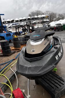 Sea-doo GTX-LIMITED-IS-260 image