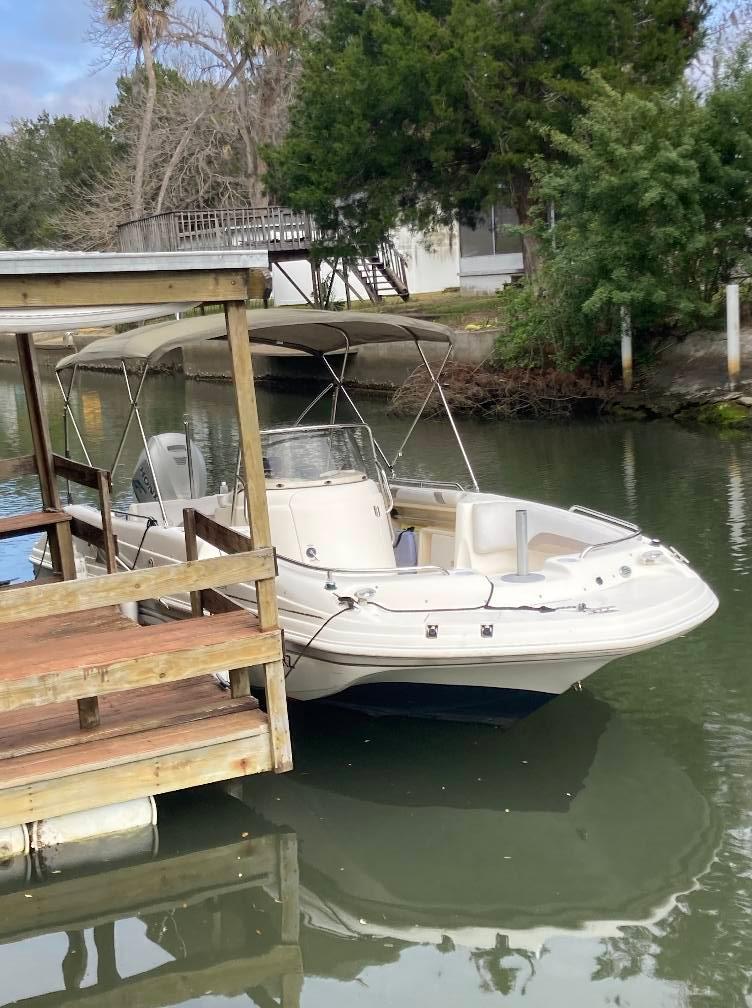 2006 Hurricane fundeck 211 ob