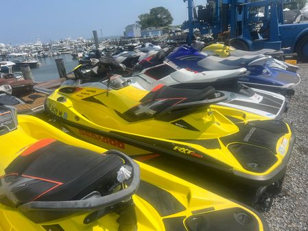 Sea-doo RXT-260 image