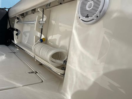 Boston Whaler 280 Outrage image