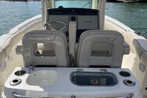 Boston Whaler 280 Outrage image