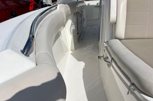 Boston Whaler 280 Outrage image