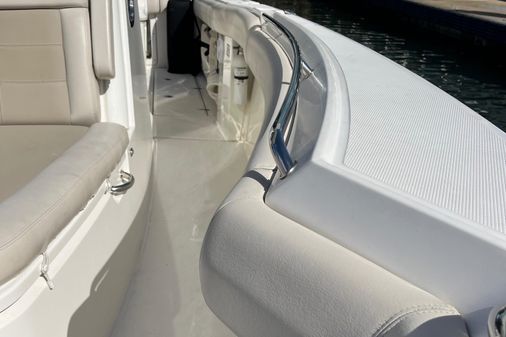 Boston Whaler 280 Outrage image