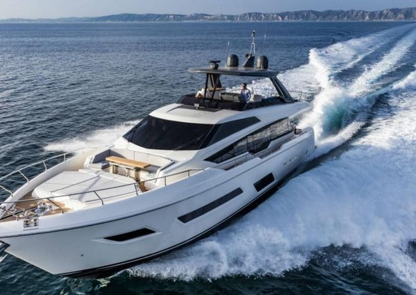 Ferretti Yachts 780 image