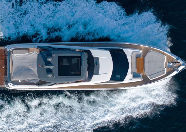 Ferretti Yachts 780 image