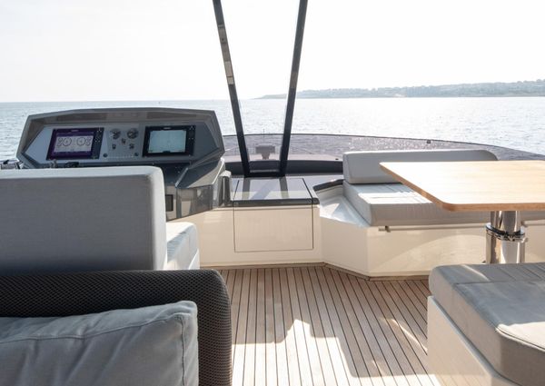 Ferretti Yachts 780 image