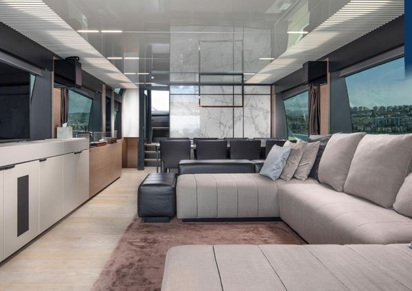 Ferretti Yachts 780 image