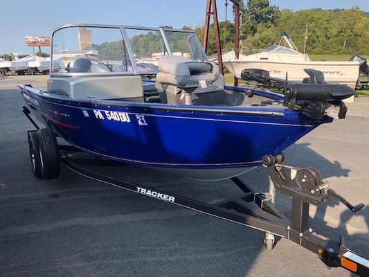 Tracker Pro Guide V-16 WT - main image