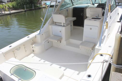 Pursuit 335 Offshore image