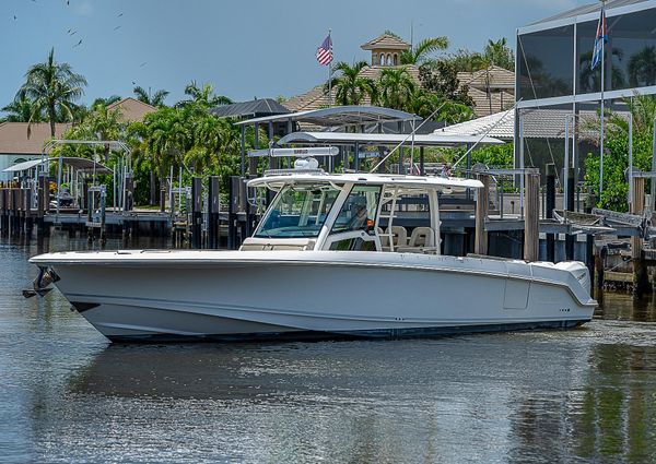 Boston-whaler 380-OUTRAGE image