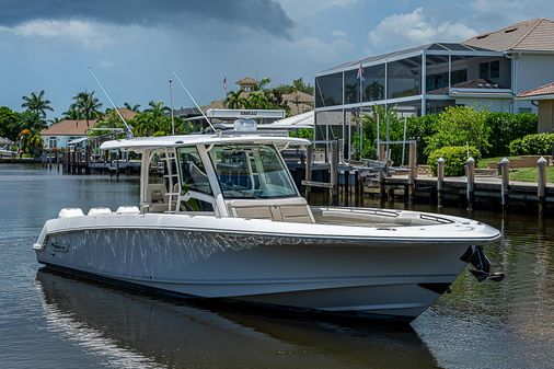 Boston-whaler 380-OUTRAGE image