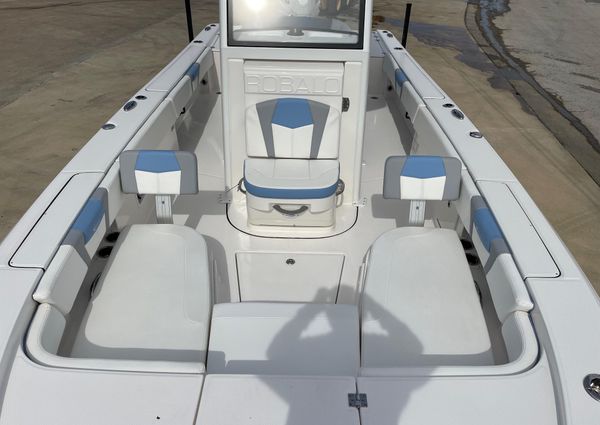 Robalo 266-CAYMAN image