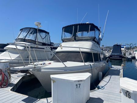 Skipjack 30 Flying Bridge image