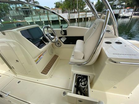 Chris-Craft Calypso 24 image