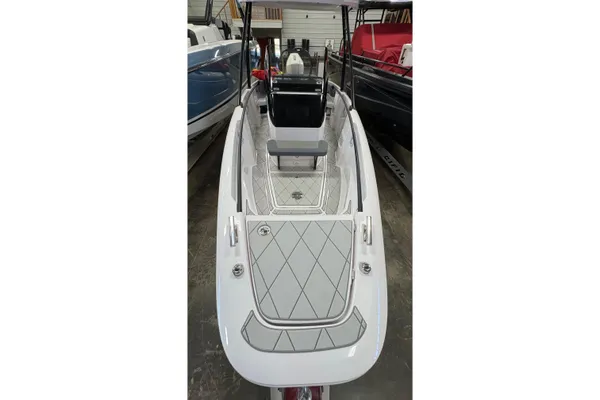 Axopar 22-T-TOP image