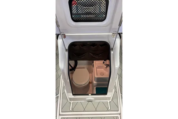 Axopar 22-T-TOP image