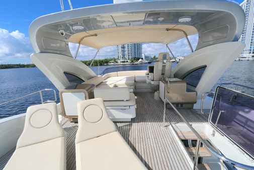 Azimut 72S image