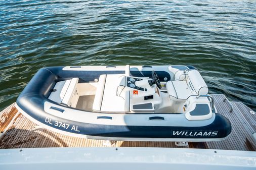 Azimut 80 FLY image