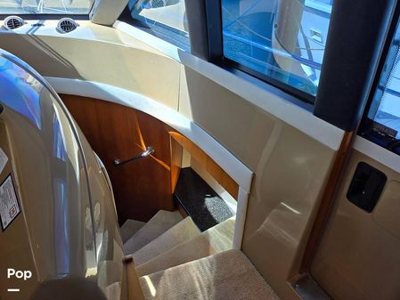 Carver 570 Voyager Pilothouse image