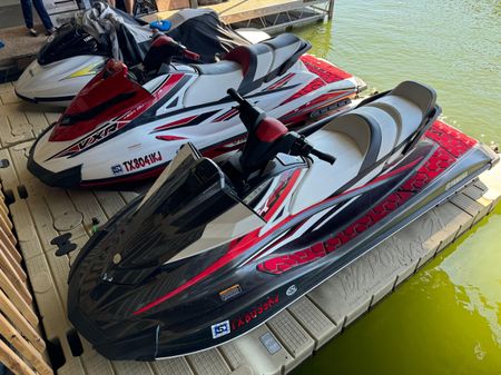 Yamaha-waverunner VXR image